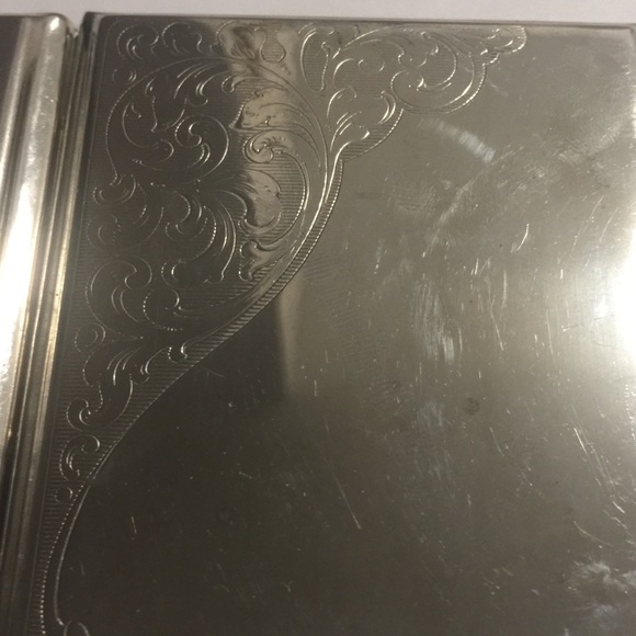 Women’s Vintage Cigarette Holder ( Card Holder) - Picture 6 of 7